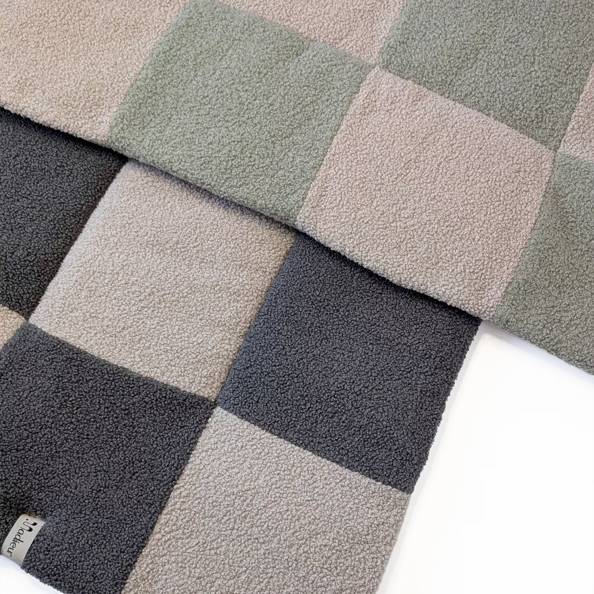 Plaid "Check-Plaid" Mint